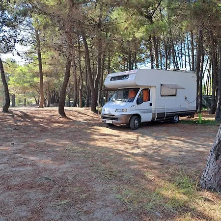 Montenegro Adventure Chaser Кемпинг *